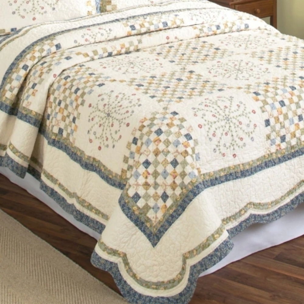 The Vermont Country Store Quilt Queen size